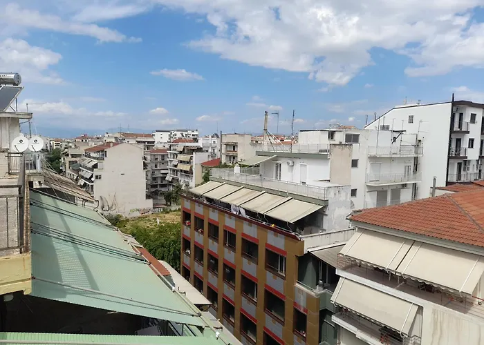 απεριόριστη θέα στο κέντρο της λάρισας アパート