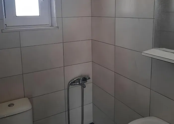 απεριόριστη θέα στο κέντρο της λάρισας *